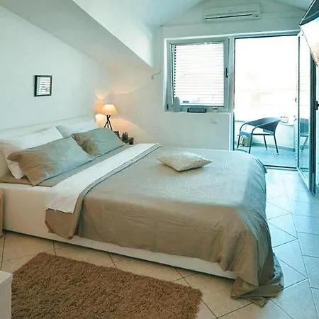 Apartamento Vaal, *